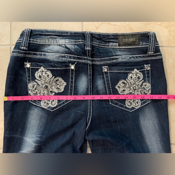 ZCo Women's Distressed Dark Blue Cropped Jeans with embellished back pockets - Picture 11 of 11